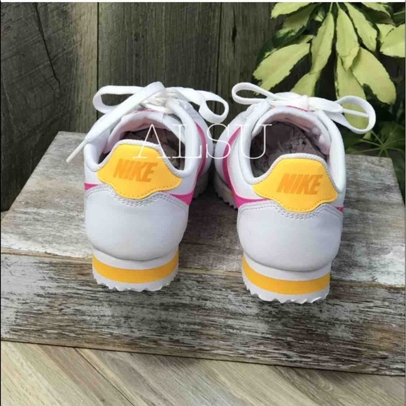 Nike Classic Cortez Leather White Laser Fuchsia W - Picture 6 of 8